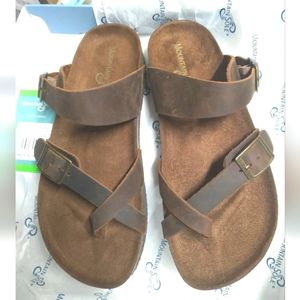 NEW!! Mountain Sole Ladies Leather Sandal Brown